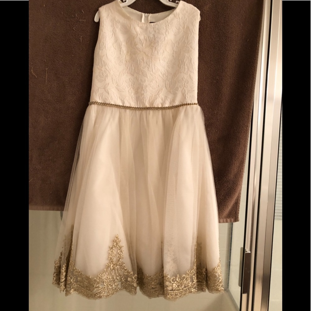 Girls cream/gold formal dress